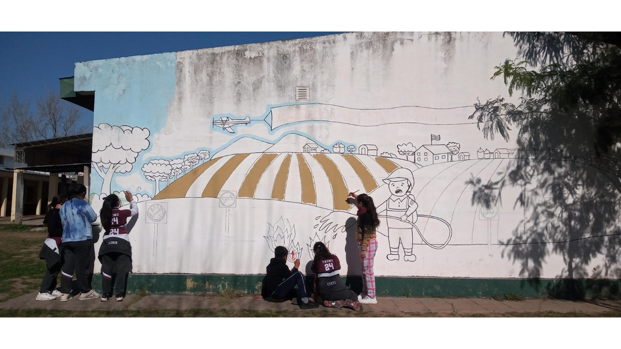 "Prevenir el Fuego, Construir Futuro"